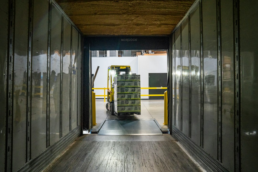 Freight logistics operations and cargo handling